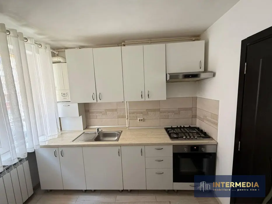 Apartament 2 camere semidecomandat, 1 Baie, 1 Balcon, 50 mp., CENTRU, fotografia 8