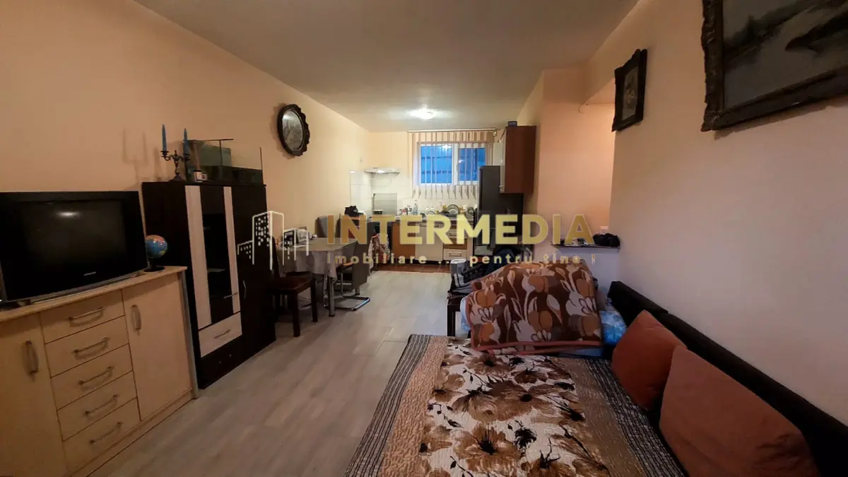 Okazie ! Vanzare Apartament 2 Camere Bloc Nou Decomandate CETATE Piata, fotografia 7