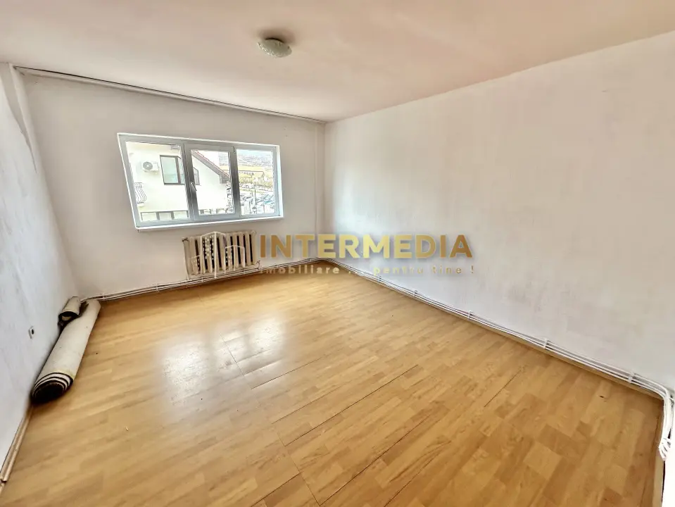 GARSONIERA DECOMANDATA, CETATE, 32 MP, ETAJ 2, NERENOVATA, fotografia 1