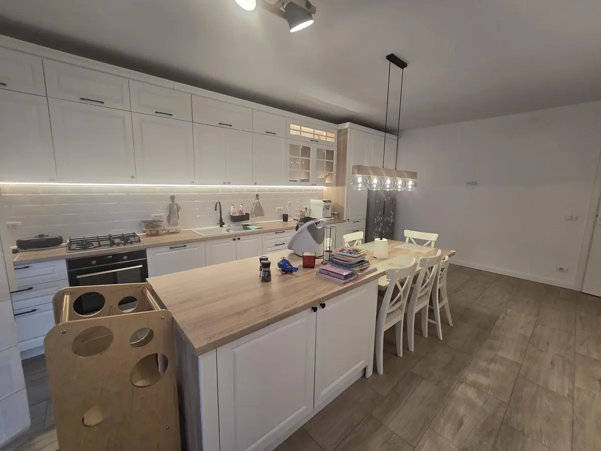 Vilă modernă de vânzare, construcție nouă, aproape de Alba Iulia, 330.000 euro, fotografia 8