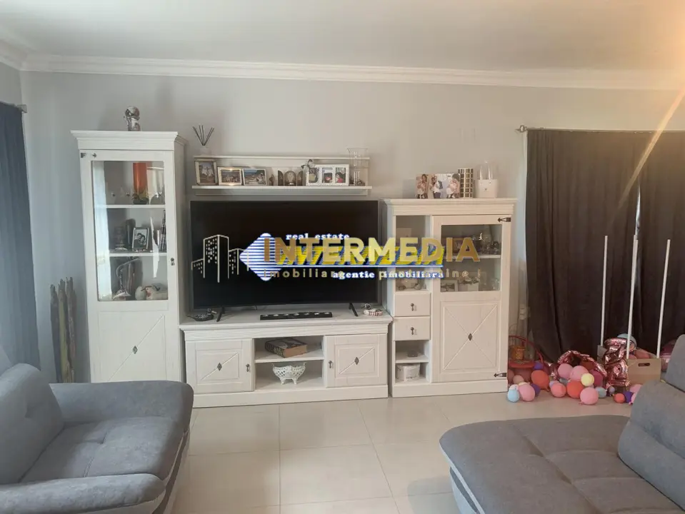 Casa noua finisata la cheie de vanzare in Alba Iulia cu teren 1467 mp, fotografia 9