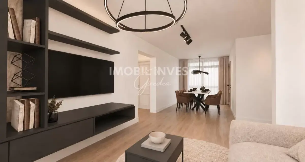 Apartament 3 camere, 76,65 mp + balcon, bloc nou, Cetate-Piață, fotografia 2