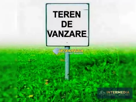 Teren intravilan de vânzare, 1087 mp, în Coslariu, la drum asfaltat