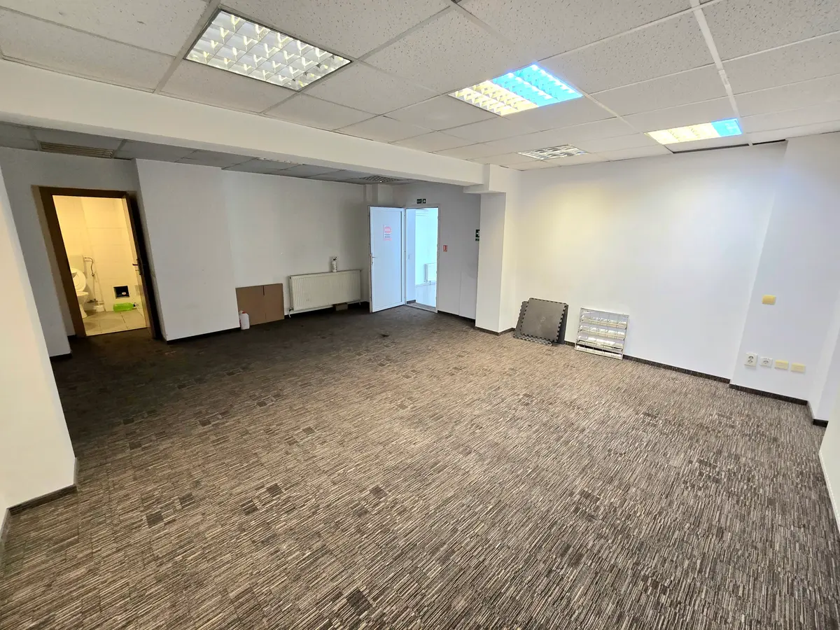 Spațiu comercial de 15 mp, pretabil pentru arhivă, în zona Cetate, fotografia 7