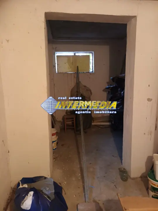 Vanzare BOXA 20 mp Cetate Arnsberg ideal pentru locuit birou spatiu sau cabinet, fotografia 6