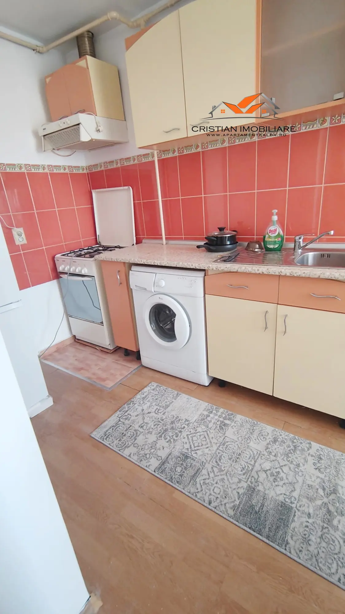 Apartament 3 camere decomandat, finisat, în Alba Iulia, zona Cetate, fotografia 4