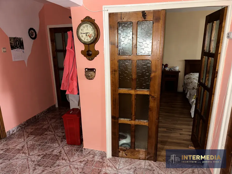 Vanzare Apartament 4 camere modificat in 3 CETATE M-uri vedere Parc 2 bai 2 balc, fotografia 15