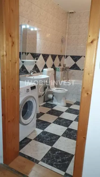 Casă cu living, 3 dormitoare și 2 băi, zona Tolstoi, Alba Iulia, fotografia 8