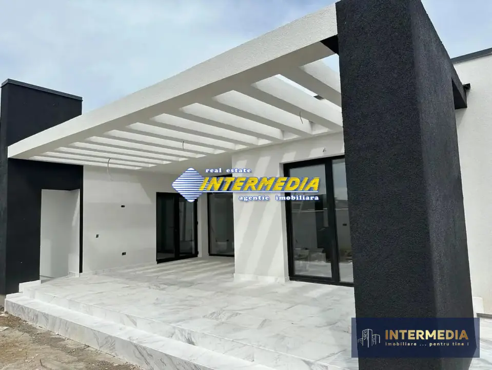Casa Noua de vanzare pe un nivel zona Alba Micesti, fotografia 3