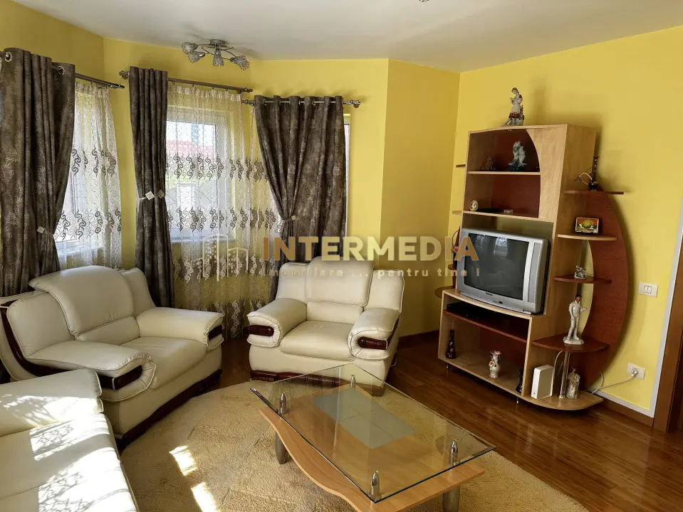 Casa D+P+M cu garaj teren 400 mp finisata utilata mobilata asfal CETATE Giro, fotografia 14