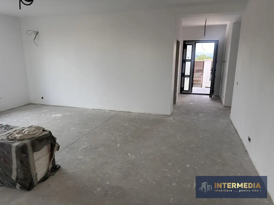 Casă nouă în Alba Iulia, zona Cetate, 4 camere, 509 mp teren, fotografia 11