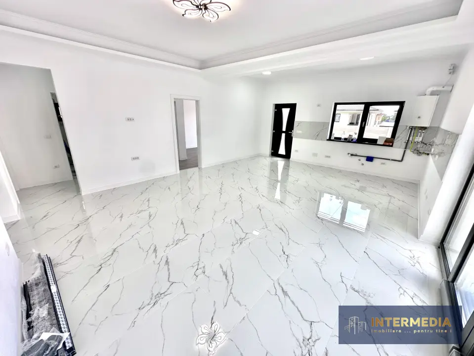Casă pe parter, 4 camere, teren 423 mp, în Micești, Alba Iulia, fotografia 3