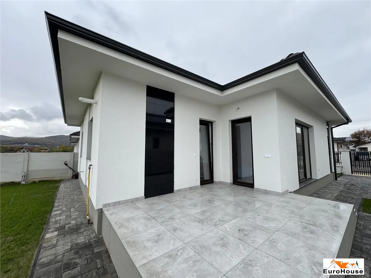 Casa noua pe un nivel de vanzare in Alba Iulia, fotografia 3