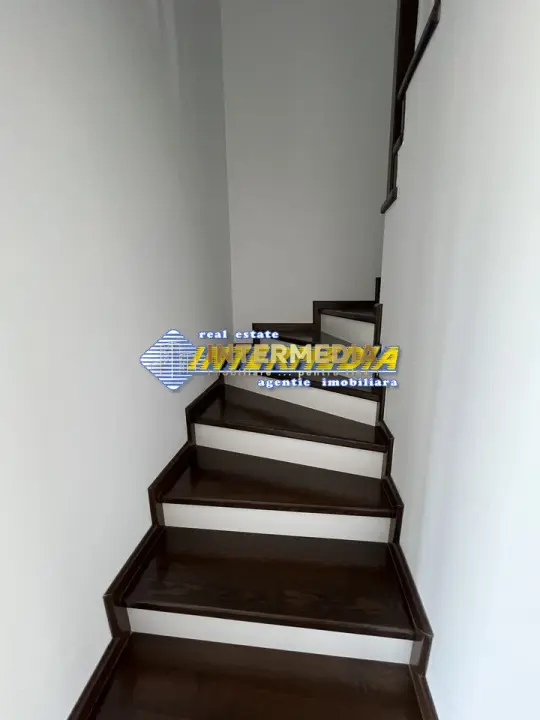 Casa NOU 4 camere finisata la cheie toate utilitatile Alba Iulia Cetate, fotografia 1