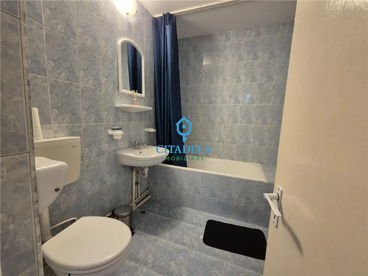 Apartament cu 2 camere, decomandat, în zona Tolstoi, Alba Iulia, fotografia 2