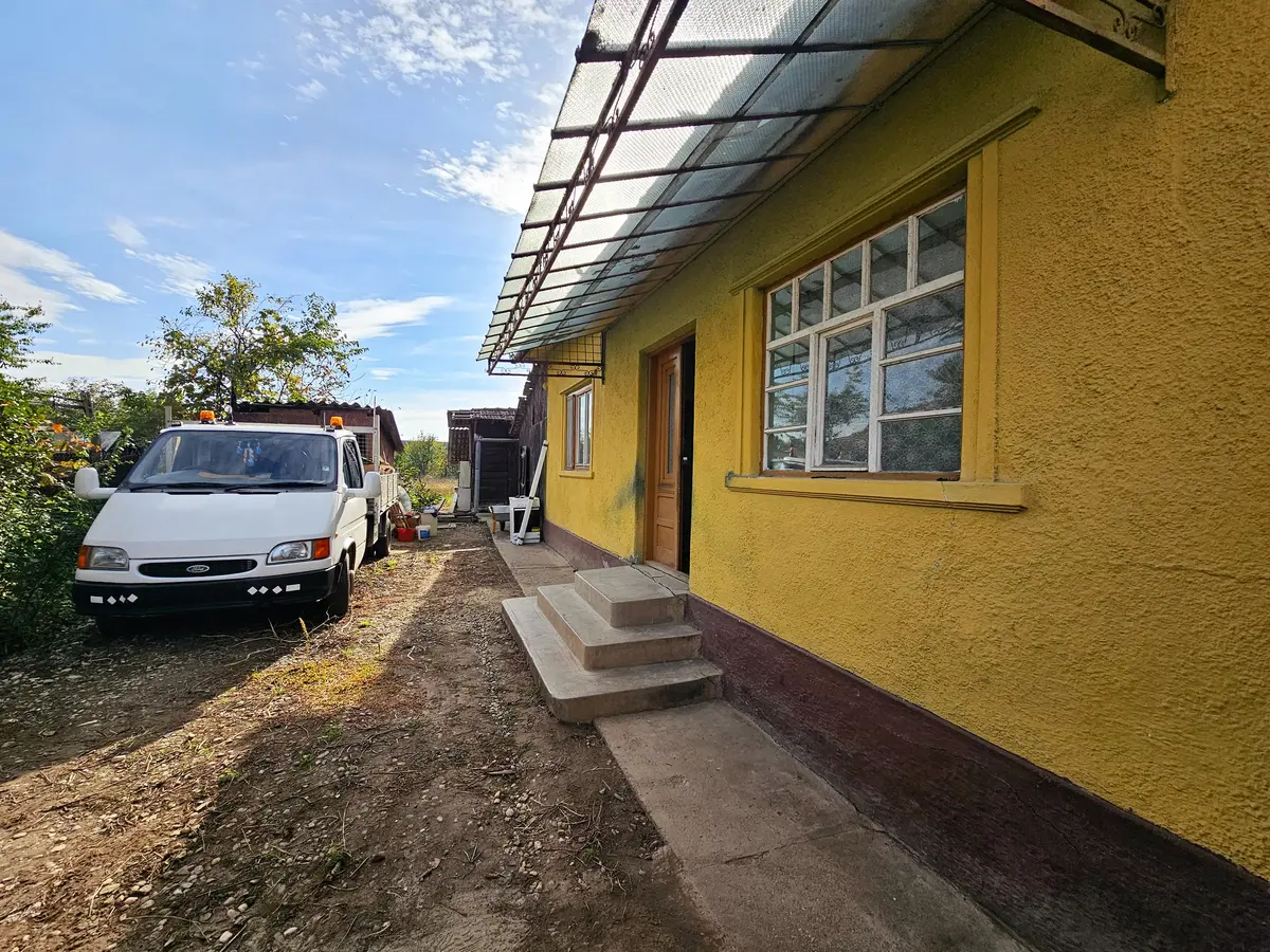 Casă de vânzare în Valea Vințului, teren 2980 mp, fotografia 6