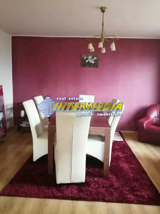 Casa noua vanzare 4 camere in Cetate Alba Iulia mobilata si utilata teren 402 mp, fotografia 3