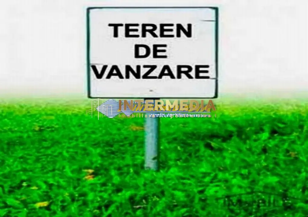 Teren intravilan 9800 mp deschidere de 64 ml in zona Alba Micesti, fotografia 1