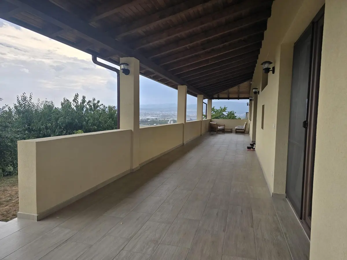 Vilă modernă de vânzare, construcție nouă, aproape de Alba Iulia, 330.000 euro, fotografia 2