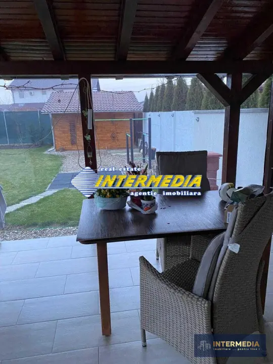 Casa P+1 CETATE Dealul Furcilor 355 mp Teren utilitati Finisata Utilata Mobilata, fotografia 7