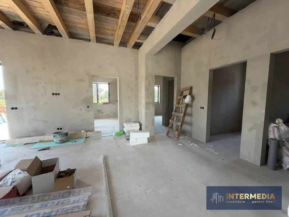 Casă nouă în Alba Iulia, 4 camere, 2 băi, terasă, teren 400 mp, fotografia 13