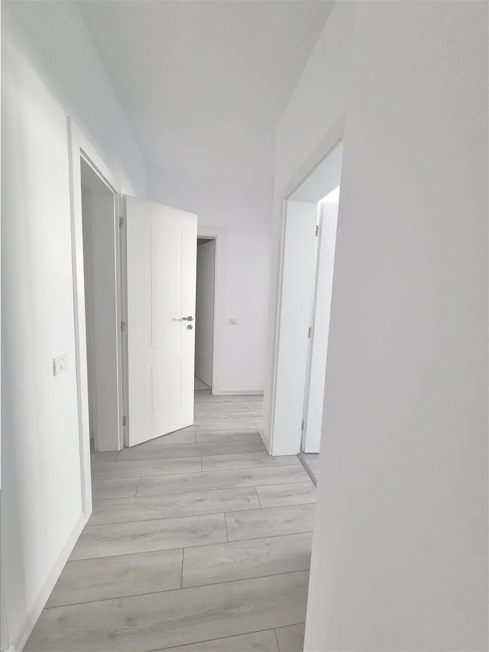 Apartament cu 3 camere decomandat, bloc nou, zona Centru, Alba Iulia, fotografia 3