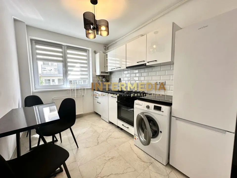 Apartament 2 camere, decomandat, 1 Baie, 55 mp, Bloc NOU, Parcare, fotografia 1