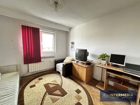 Apartament 3 Camere Vanzare CETATE Flanco Etaj 1, Nefinisat, Centrala Termopane