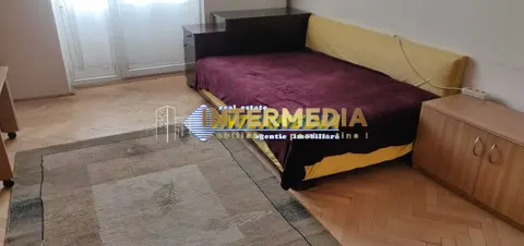Apartament cu o camera, 43 mp zona Centru