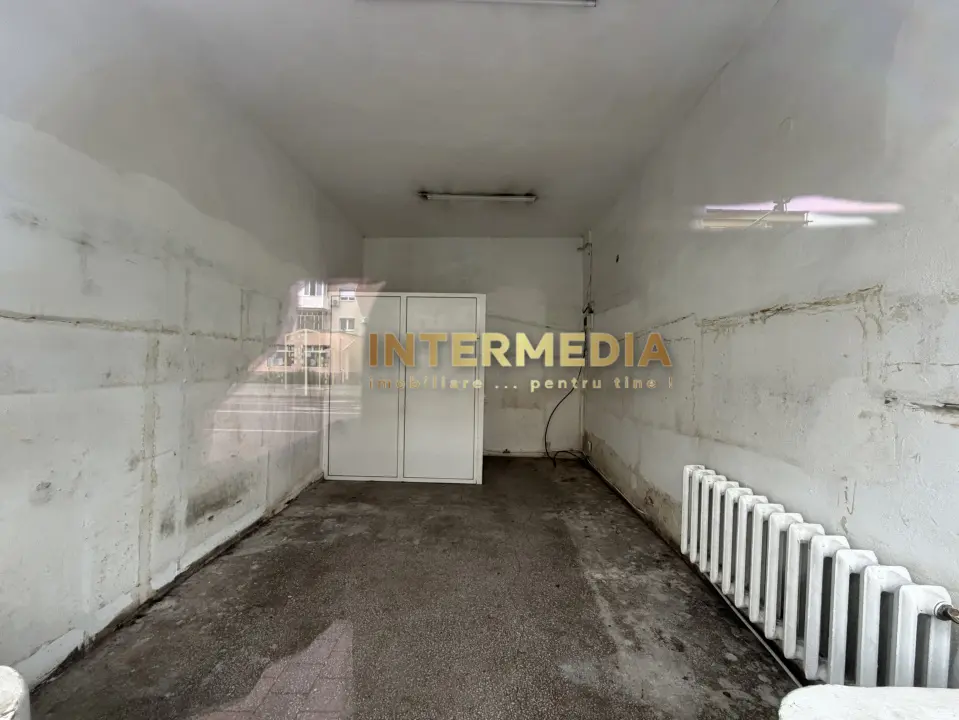 Spatiu Comercialla Bulevard 20 mp inchiriere Alba Iulia Sub Stadion, fotografia 2