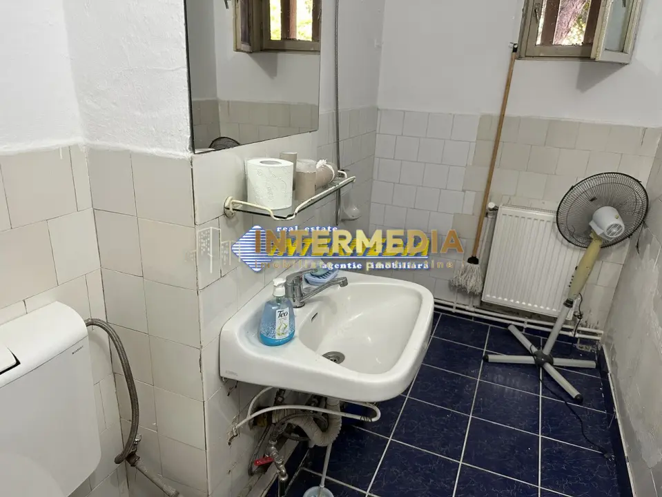 Spatiu Comercial Birou 51 mp Alba Iulia zona Cetate, fotografia 1