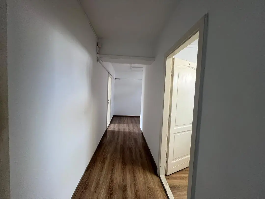 Spațiu comercial de vânzare, zona ultracentrală Mercure Mall, Alba Iulia, fotografia 9