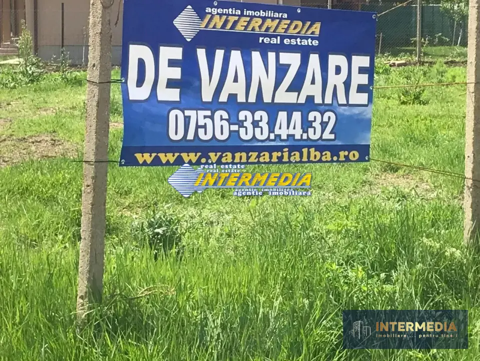 Teren intravilan 789 mp in Oarda de vanzare deschidere 28 ml, fotografia 1