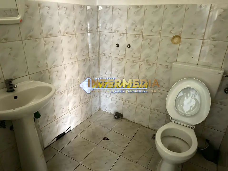 Spatiu Comercial, 328 mp, Cetate, Ideal Clinica, Birouri, Cabinete, fotografia 7