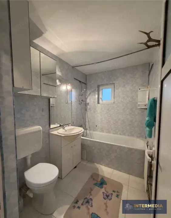 Apartament 2 camere, Zona Tolstoi, decomandat, 2 balcoane, fotografia 6
