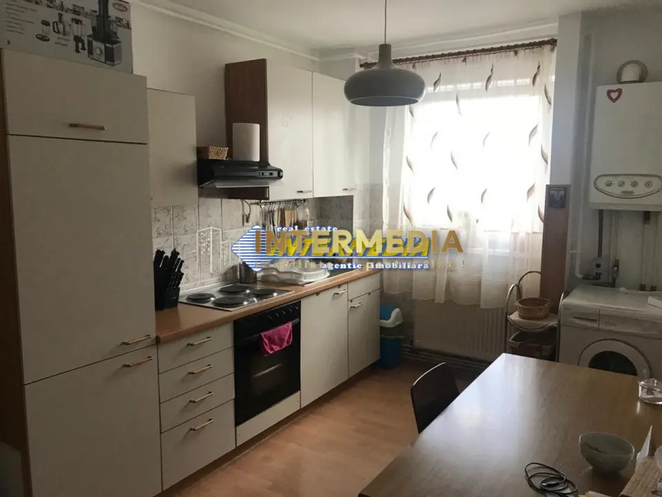 Apartament 3 camere decomandat finisat de vanzare Alba Iulia Cetate, fotografia 6