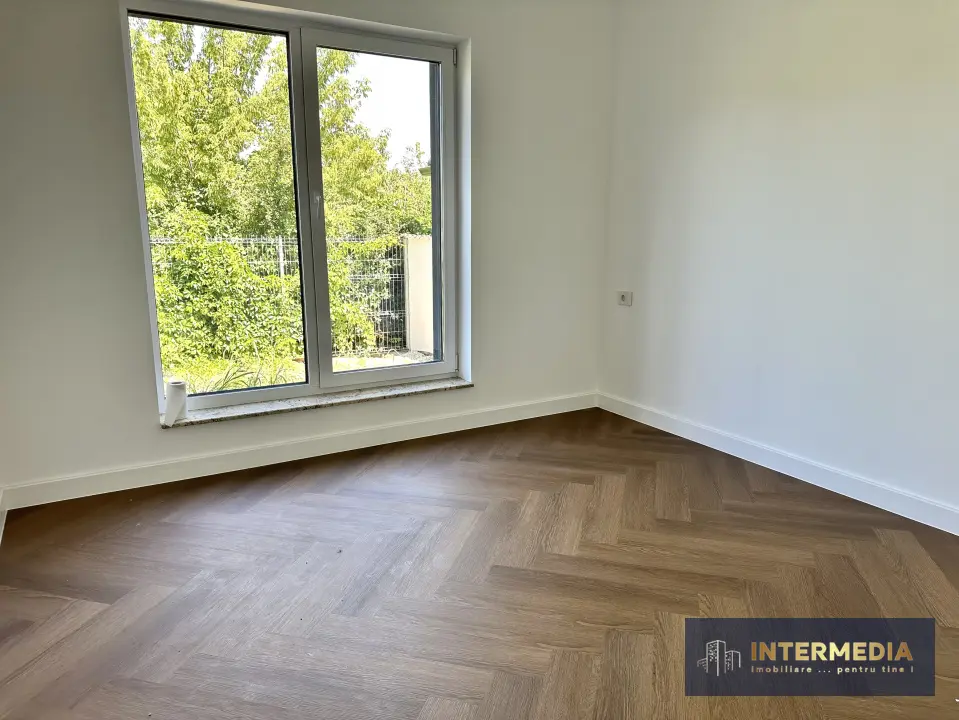CASA NOUA, 120 MP UTILI, CETATE, FINISATA COMPLET, 4 CAMERE, 2 BAI, fotografia 9