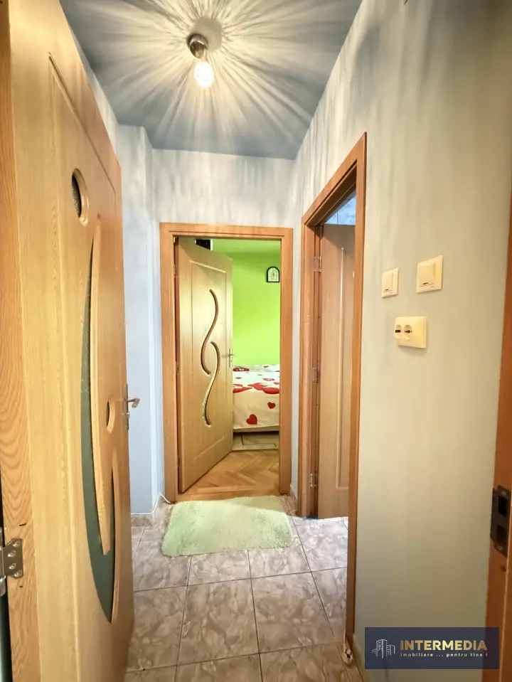 Apartament cu 2 camere semidecomandat, zona Cetate, Alba Iulia, fotografia 2