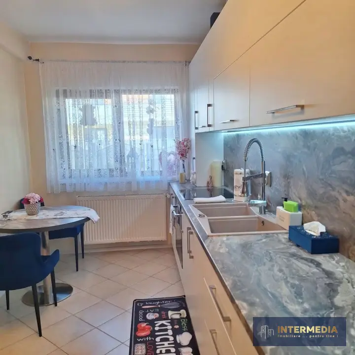 Casă de vânzare, 4 camere, 2 băi, 100 mp utili, mobilată și utilată, zona Est, Alba Iulia, fotografia 10