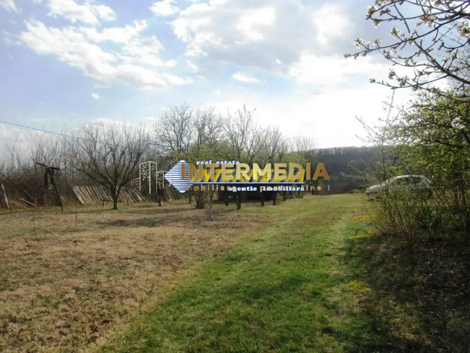 Teren intravilan de vanzare cu utilitati in cartierul Cetate 2200 mp Alba Iulia, fotografia 1