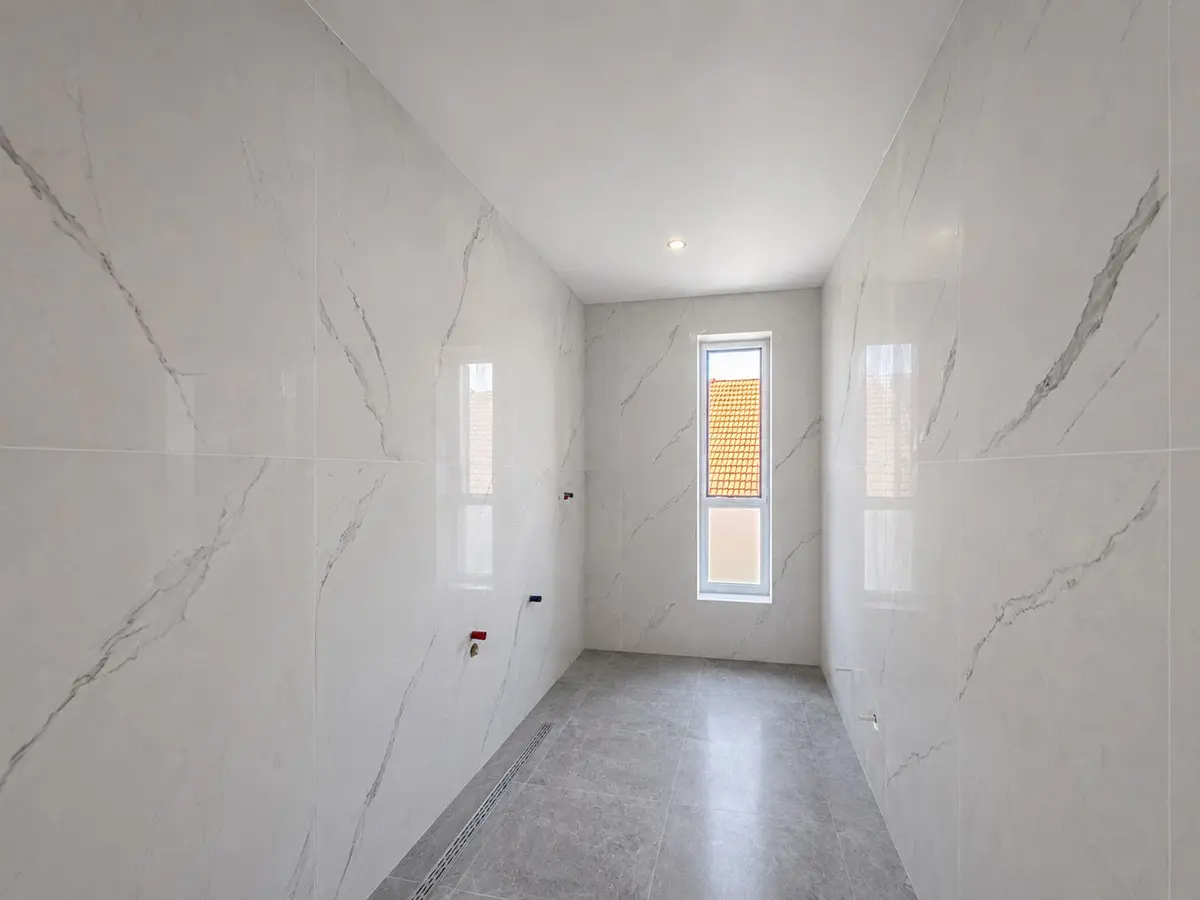 Apartament cu 2 camere open space, 50 mp, într-o vilă cu apartamente, Lipoveni, fotografia 3