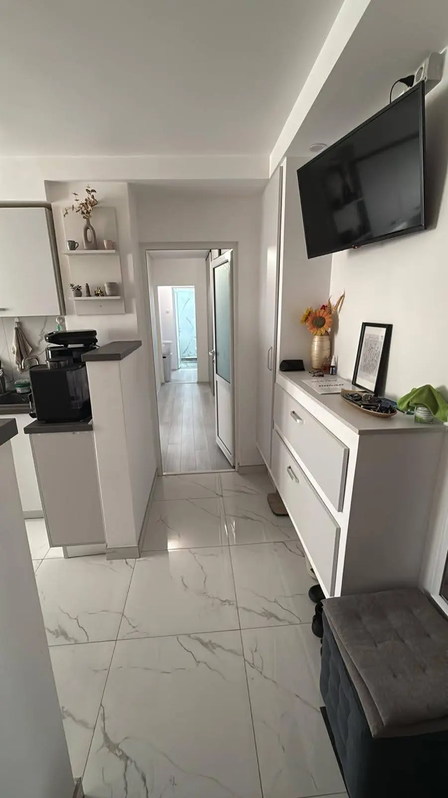 Apartament 2 camere, 51 mp utili, etaj 3, Cetate, zona Liceul Militar, fotografia 1