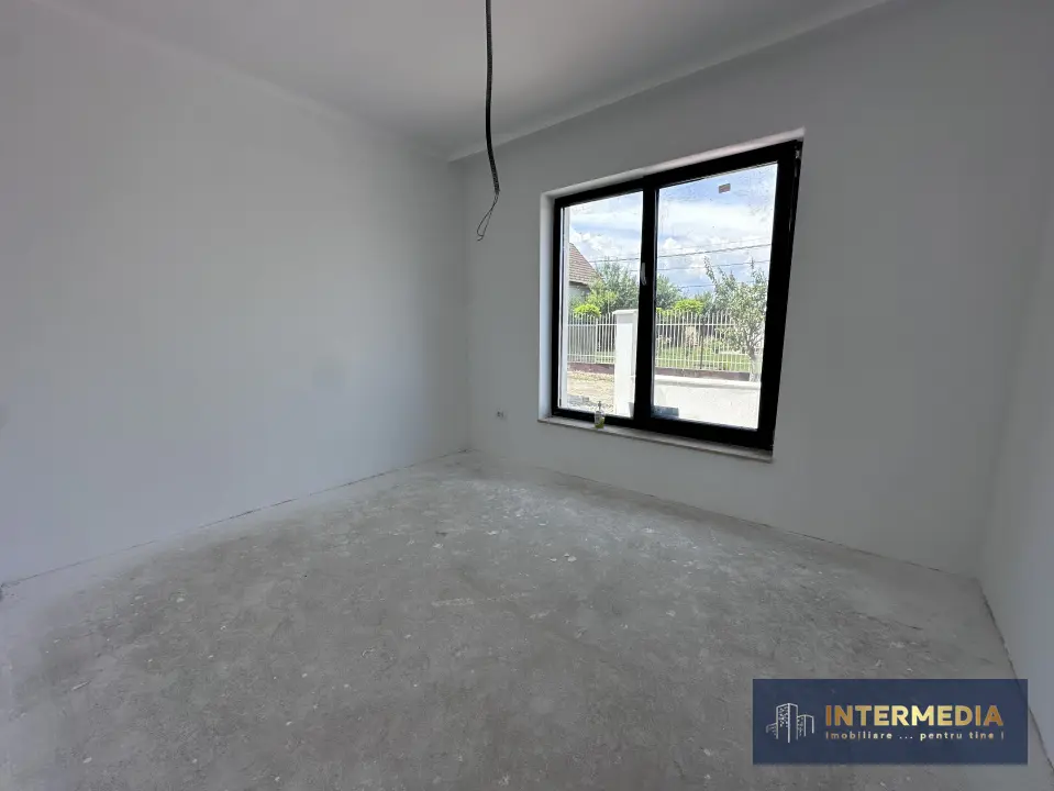 Casa individuala moderna, 4 camere, 102 mp, teren 423 + panouri fotovoltaice, fotografia 12