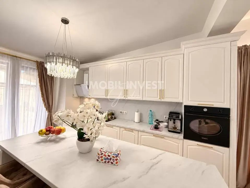 Casă în zona Schit, Alba Iulia, 120 mp utili, teren 550 mp, 4 camere, fotografia 4