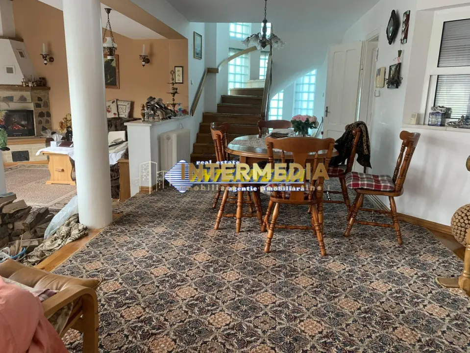 Vanzare Casa S+P+E in Alba Iulia Zona Cetate Skit finisata mobilata teren 800 mp, fotografia 5