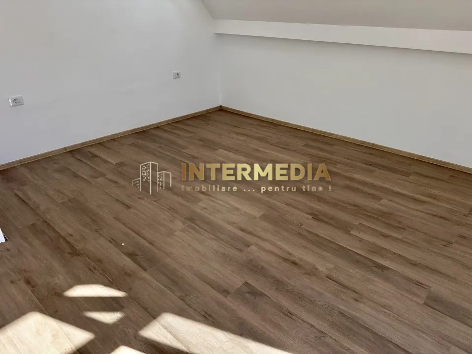 GARSONIERA DE VANZARE, 41 MP, BLOC NOU, CETATE, FINISATA COMPLET, fotografia 6
