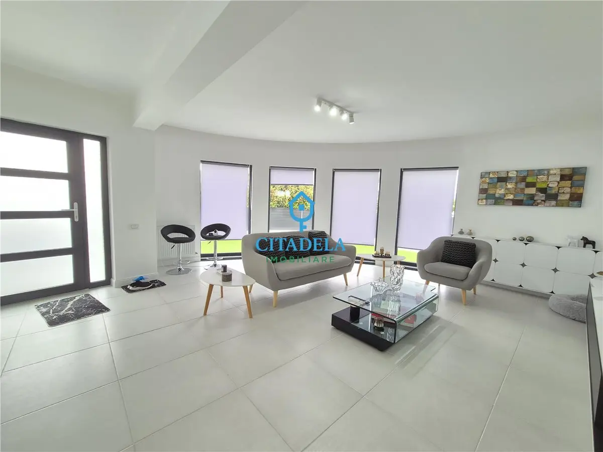 Casă individuală de vânzare în Alba Iulia, zona Nord, reper Orizont, fotografia 1