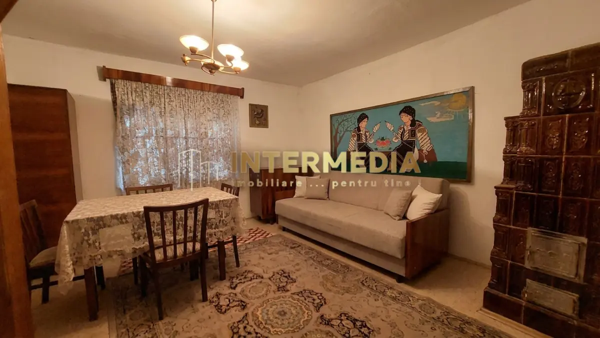 Casa cu 2 camere si 600mp teren in Blaj, fotografia 1