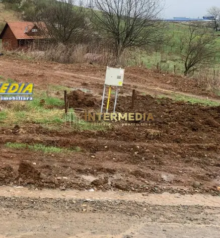 Teren Intravilan de vanzare 600 mp zona Cetate toate utilitatile, fotografia 2
