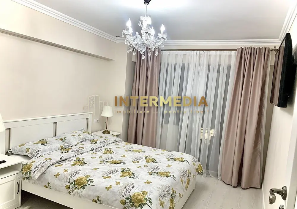 Apartament 3 camere 95 mp. RENOVAT Loc Parcare 2 Balcoane CETATE M-uri View Parc, fotografia 9